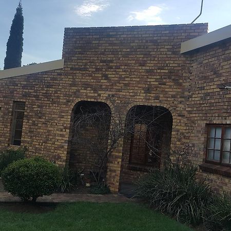 Albatross B&B Benoni Esterno foto